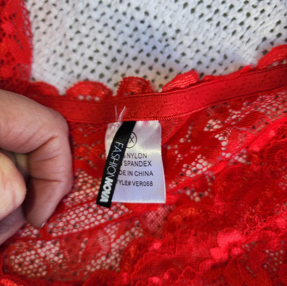 Fashion Nova Plus size red lacy teddy 3X NWOT - Picture 2 of 14